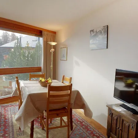 Les Mischabels-2 By Interhome *
